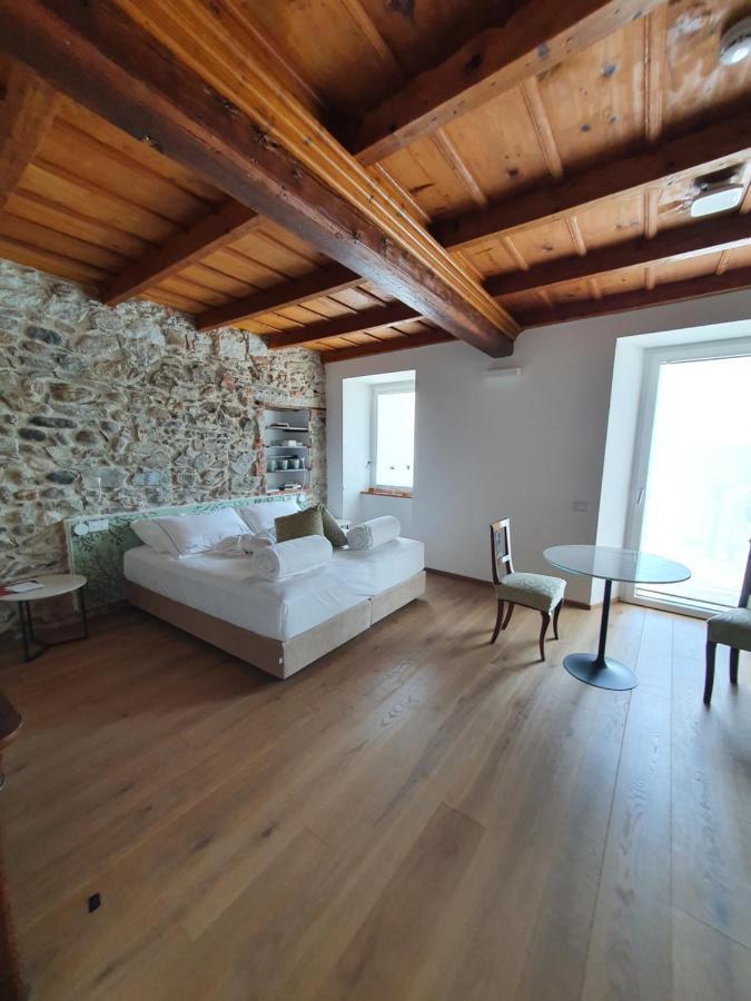 Casa Castagna 1620 Bed & Breakfast Mergozzo Exterior foto